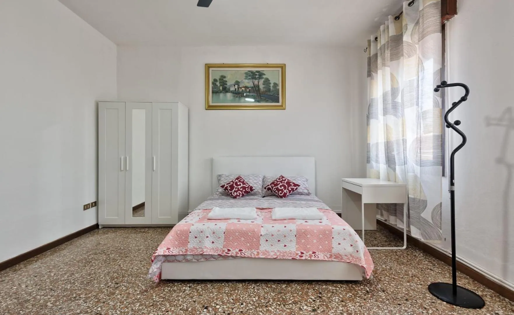 Mahdi Venice Apartment location
